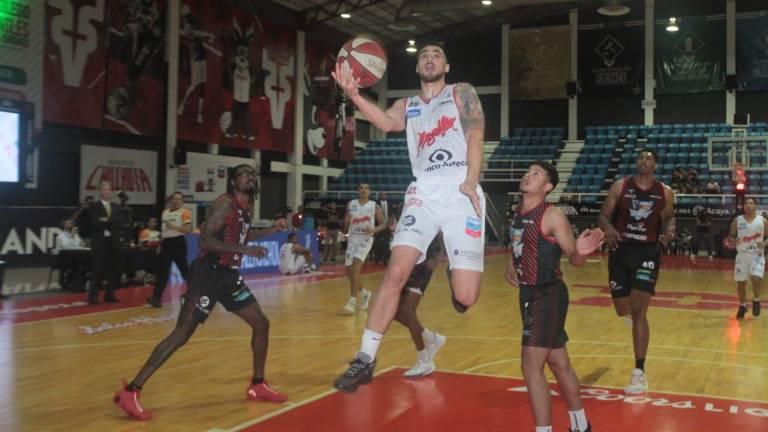 Venados Basketball fue preciso en el momento oportuno.