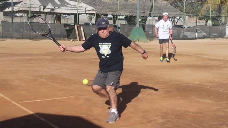 Melesio Gaxiola y Guillermo Sosa ganan en tres sets.