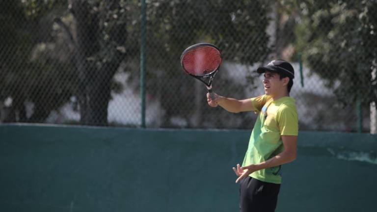 Buenos duelos hubo en el inicio de la Copa de Tenis Amstel Ultra de la Independencia 2022.