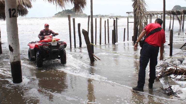 Protección Civil recorrió la zona para evaluar daños.