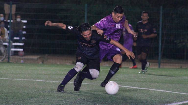 El Bucanero se ha “adueñado” de la Superveteranos de futbol.