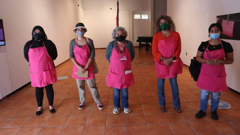 Telma Flores, Aurora Acosta, Cecilia Sánchez Duarte, Jaqueline López Leal, y Jazmín Martínez.