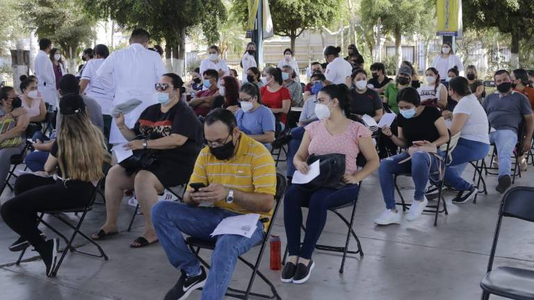 En mayo pasado casi 80 mil maestros de diferentes niveles educativos pertenecientes a escuelas públicas y privadas, pudieron acceder a la inmunización contra él Covid-19.