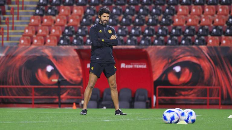 Sebastián Abreu, durante el entrenamiento del martes en Tijuana, que ha sido la casa provisional de Dorados de Sinaloa.