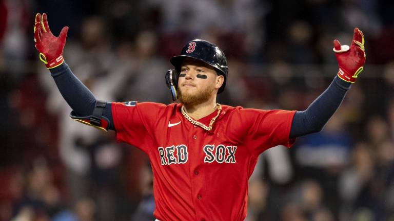 Alex Verdugo da el triunfo a Boston.