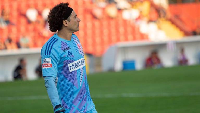Memo Ochoa y el AVS buscarán la salvación.
