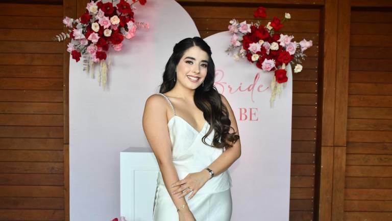 Jessica Hernández contraerá nupcias el 6 de diciembre.