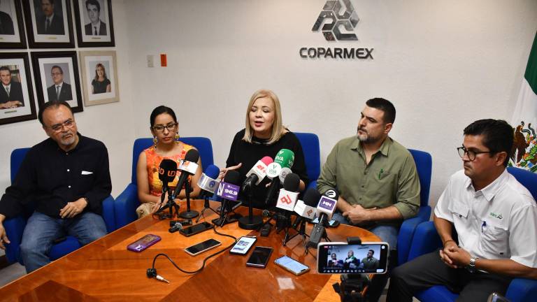Líderes y analizan invitan a participar en un foro agrícola sobre los desafíos del campo.
