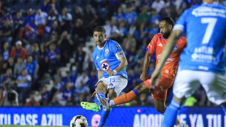 Cruz Azul logró apuntarse los tres puntos en el tiempo agregado ante Mazatlán FC.