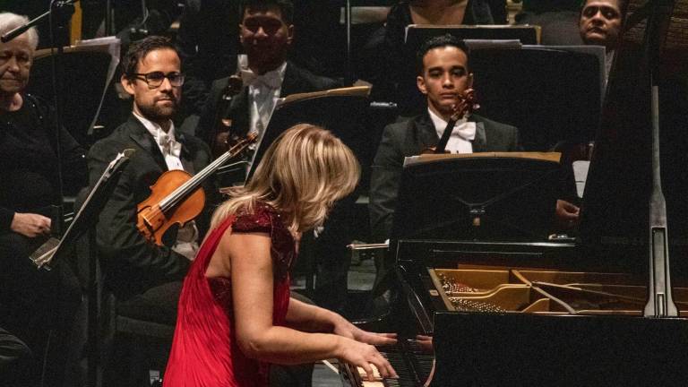 Olga Kern interpretó una serie de variaciones sobre Paganini.