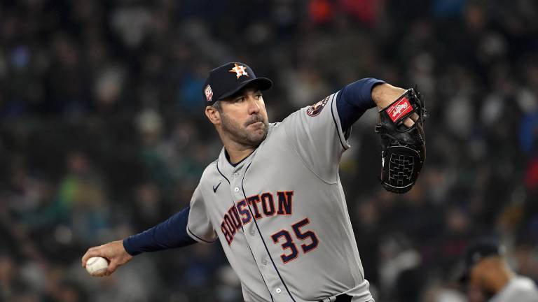 El veterano Justin Verlander logró firmar por una temporada con los Gigantes.