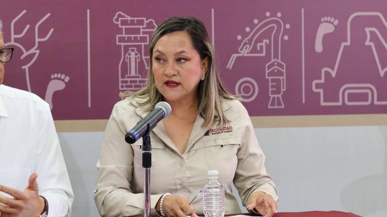 La vocera de Seguridad Pública, Verona Hernández, detalla los aseguramientos en Sinaloa.