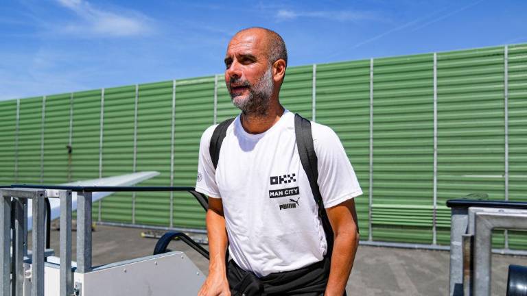 Josep Guardiola tuvo un resbalón en rueda de prensa.