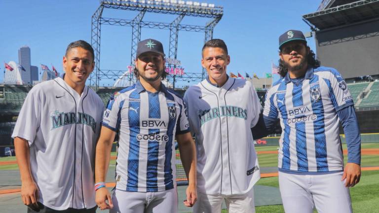 Luis Romo, Eugenio Suárez, Héctor Moreno y Andrés Muñoz.