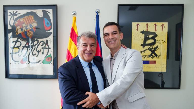 El mexicano vinculado al club azulgrana hasta el 30 de junio de 2024.