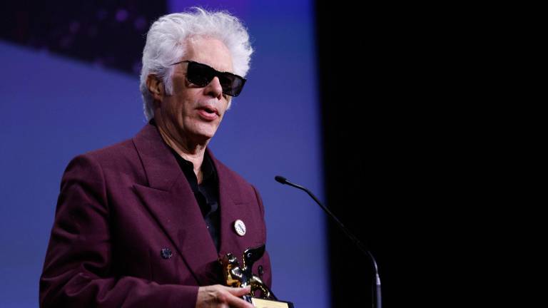 El director estadounidense Jim Jarmusch se llevó el máximo galardón de La Mostra por su película ‘Father Mother Sister Brother’.