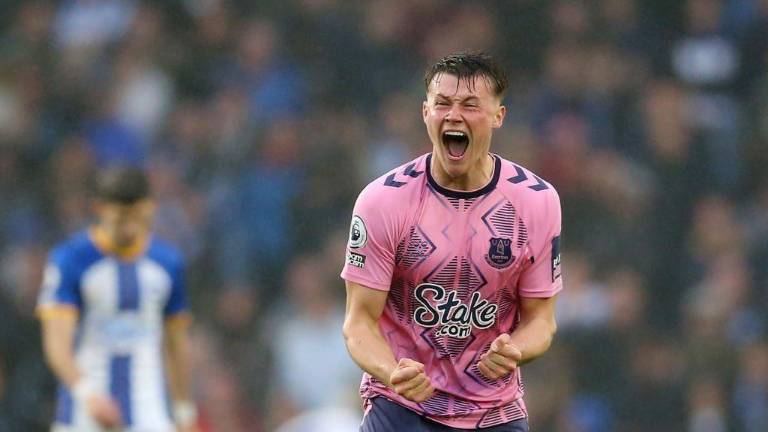 El Everton salió con tres puntos que pueden ser vitales en sus aspiraciones por salvarse del descenso en la Premier League.