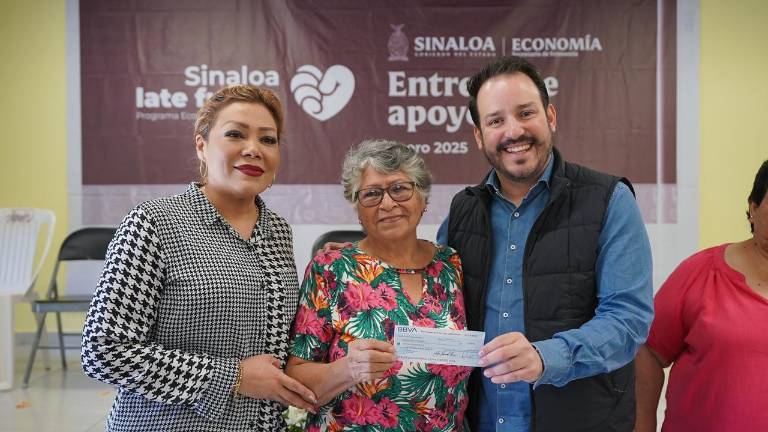 Comerciantes y restauranteros recibieron el estímulo de parte del programa “Sinaloa Late Fuerte”.