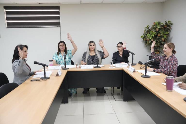 Comisión del Congreso aprueba dictamen para sancionar violencia en el noviazgo