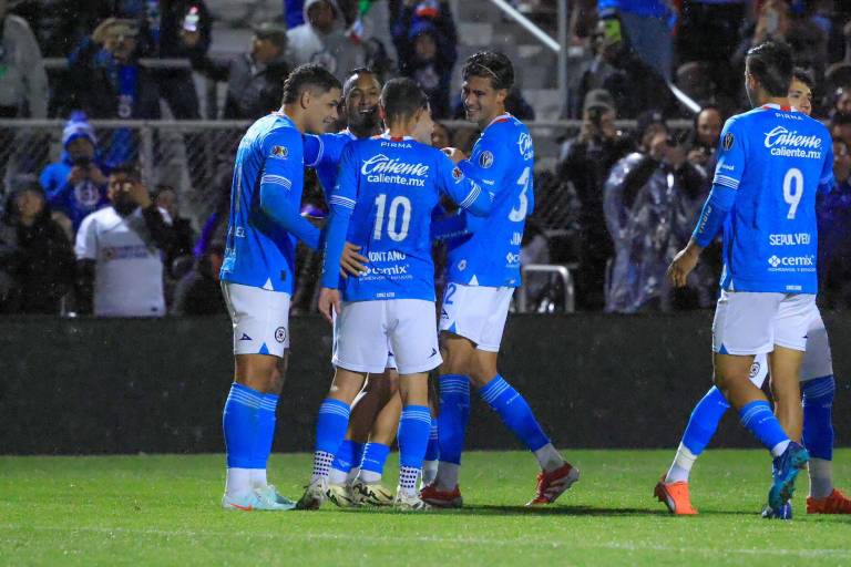 Duelo Cruz Azul-Pumas se jugará en el estadio Cuauhtémoc