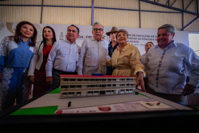 Dan banderazo a obra de edificio de la Facultad de Medicina de la UAS en Guasave; costará $48.9 millones