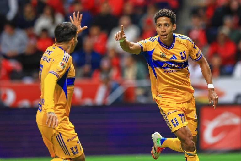 Sinaloense Ozziel Herrera sigue encendido frente al arco