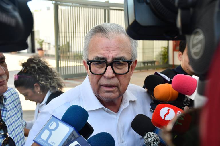 Llegan a Sinaloa primeras patrullas aportadas por Federación: Rocha Moya