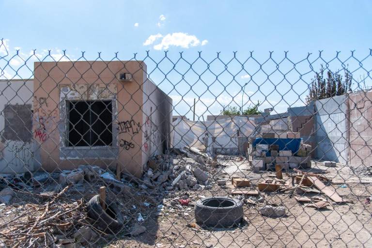 #ChihuahuaVerifica: Cómo 2 candidatos derrumbaron una casa sin permiso y trataron de remediarlo