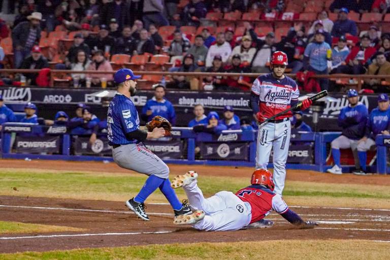 Yaquis toma ventaja en la serie ante Águilas