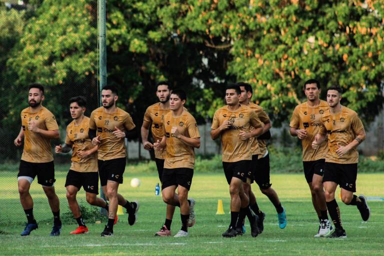Dorados sale por su tercer triunfo al hilo