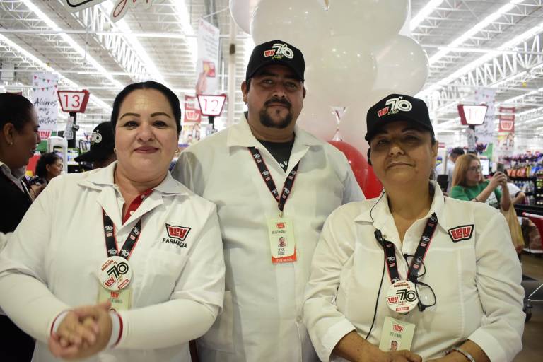 Festeja Casa Ley 70 años de dar a sus clientes, más cosas a mejores precios