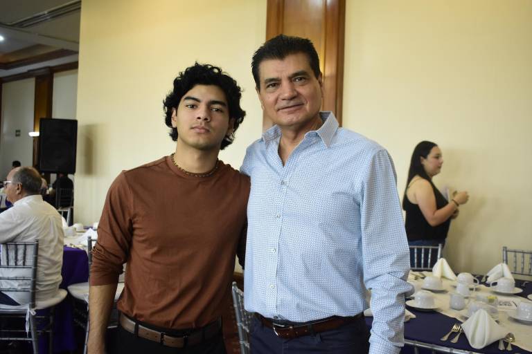 Comparte Manuel Clouthier la importancia de la asertividad en los negocios