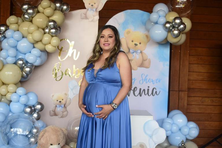 Disfruta Lorenia su primer baby shower