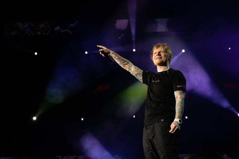 Confirma Ed Sheeran que su gira ‘Mathematics’ culminará en 2025