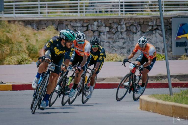 Venados de Mazatlán compite en carrera en Salamanca