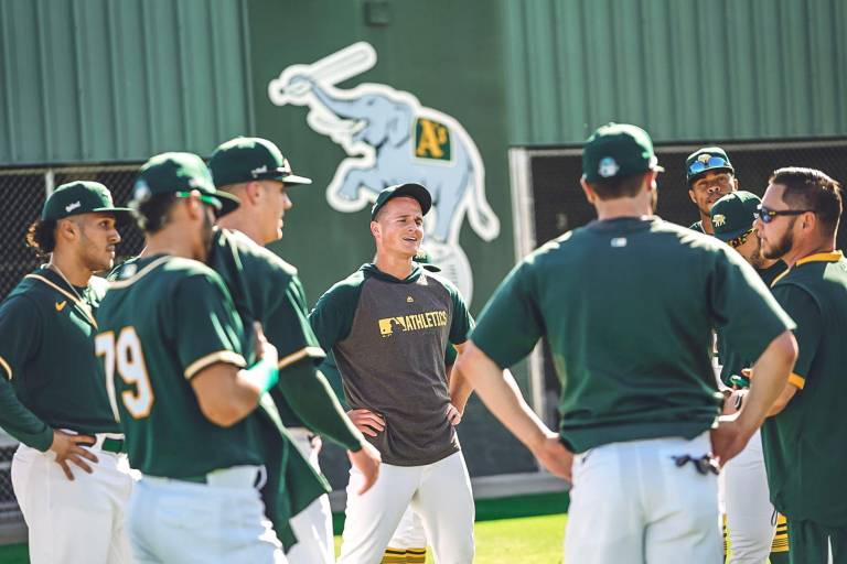 Destino de Atléticos se definirá pronto: Rob Manfred