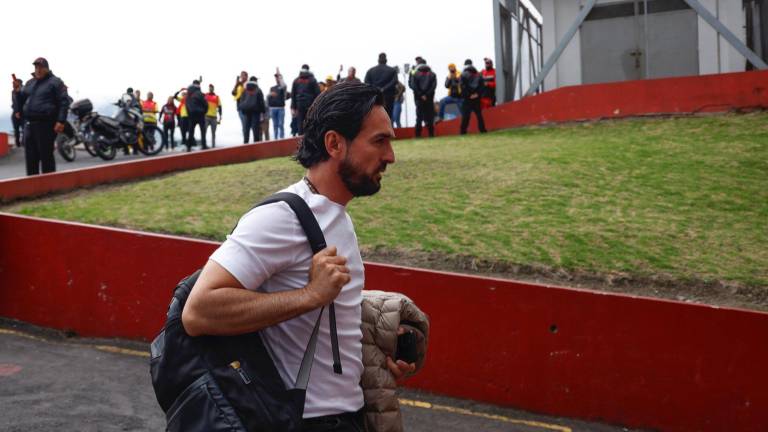 Gerardo Espinoza dirige actualmente al Aucas de Ecuador.