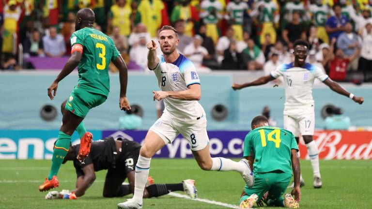 Jordan Henderson abrió el marcador por Inglaterra.