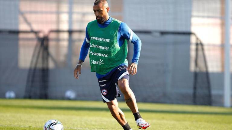 Arturo Vidal y uno más de sus escándalos.