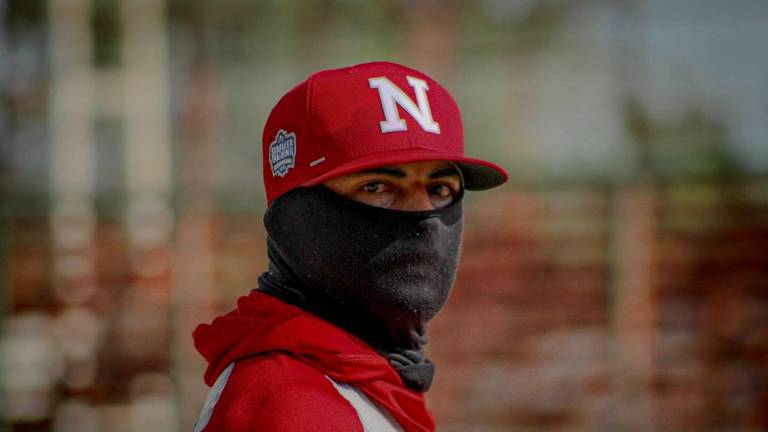 Antonio Garzón Lizárraga ha tenido una extensa trayectoria dentro del beisbol profesional.