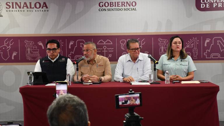 Vialidad y Transportes retirará polarizados y estéros en transporte público, anuncian en la conferencia de la Vocería de Seguridad.