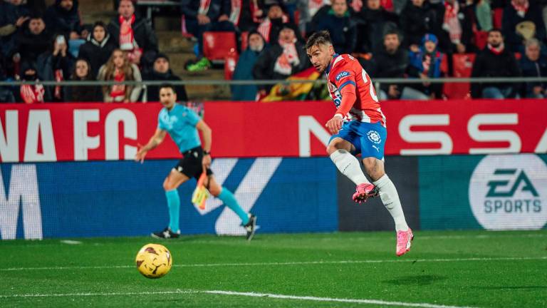 El Girona derrota al Osasuna.