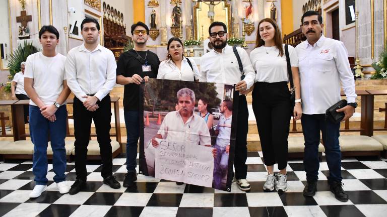 La familia del periodista Humberto Millán lo recordó este domingo con una misa en la Catedral de Culiacán ante su 14 aniversario lucturoso.