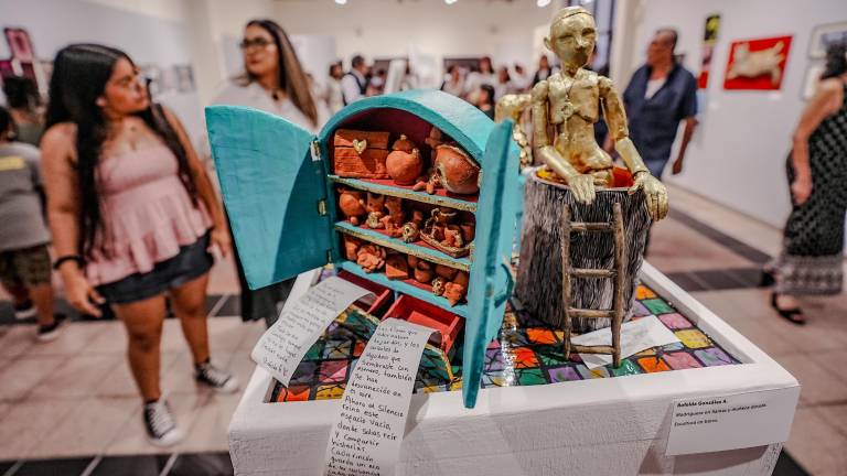 Las exposiciones se inauguraron en la Galería Ángela Peralta.