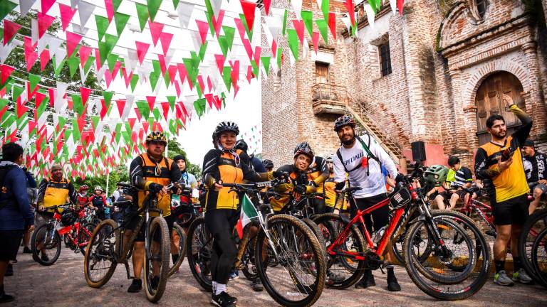 La “Aventura Narnia: Rodada Mexicana 2025”, que tuvo como punto de salida la carretera a Imala.