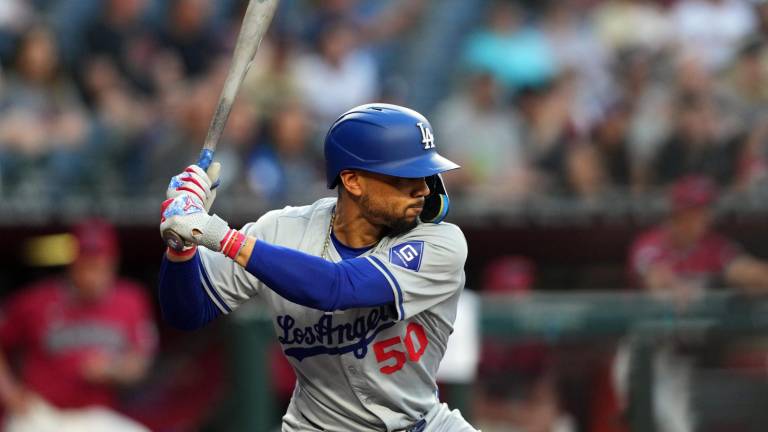Mookie Betts ya acumula 50 jonrones abriendo juego como el primero en el line up.