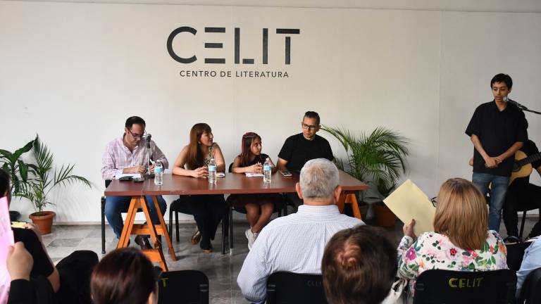 El libro se presentó en el Centro de Literatura del ISIC.