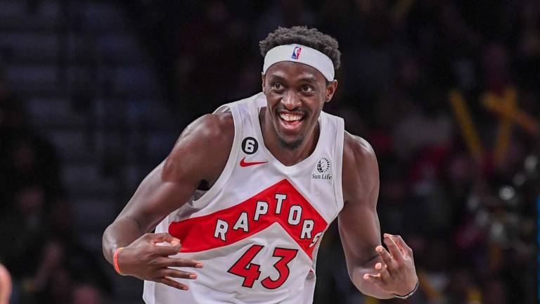 Paskal Siakam lideró el ataque de los Raptos de Toronto.