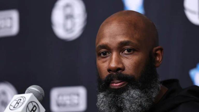 Jacque Vaughn no es más el coach en jefe de los Brooklyn Nets.