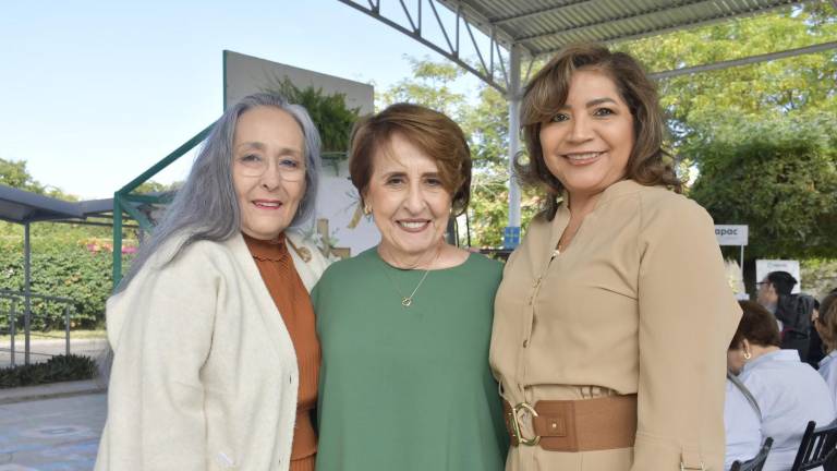 Martha Aldana, María Dolores Inzunza y María del Rosario Martínez.